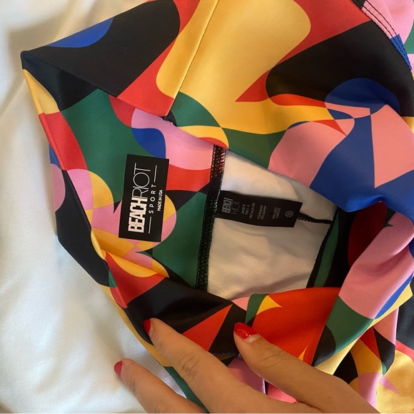 Beach Riot Athletic Set - Picture 4 of 5